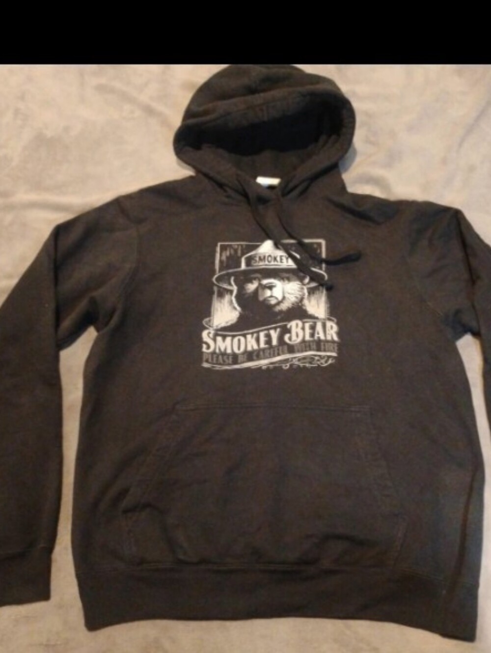 Port & Company Smokey Bear Graphic Hoodie Black Pullover Sweatshirt - M